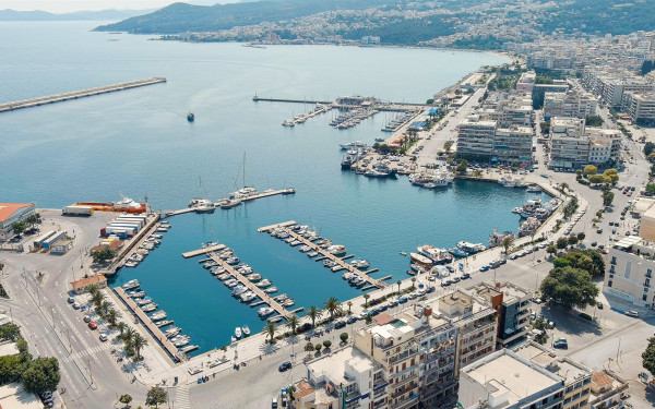 Στη Hellenic Seaways και το «Blue Star Mykonos» η ακτοπλοϊκή γραμμή Καβάλα – Λήμνος – Μυτιλήνη