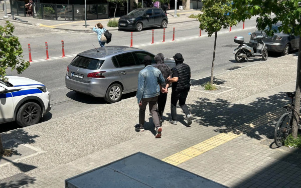 Θεσσαλονίκη: Προφυλακιστέος ο 43χρονος συνεργός στη δολοφονία του 54χρονου στα Κύμινα - Ξανά προθεσμία για τον 44χρονο που πυροβόλησε