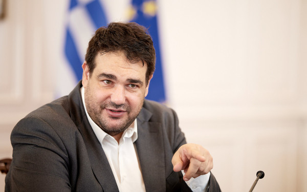 Εργαζόμενοι ΟΤΑ - Υπουργείο Εσωτερικών: Μετωπική αναμέτρηση για κοινωνικές δομές και «νόμο Βορίδη»