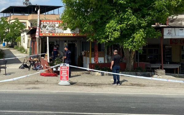 Τουρκία: 4 νεκροί και 8 τραυματίες από ένοπλη επίθεση σε εστιατόριο στη Μερσίνα (βίντεο)