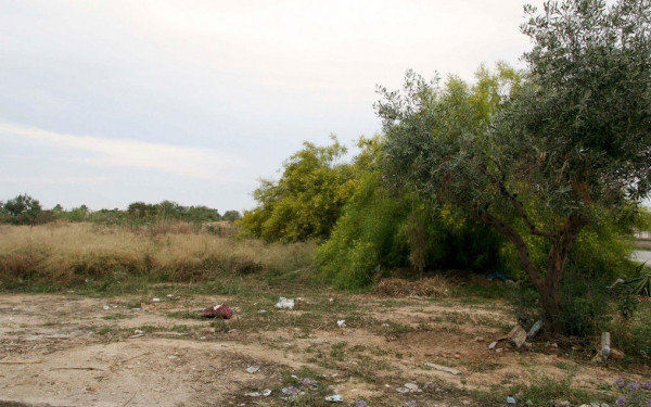 Ακαθάριστα οικόπεδα: Ανοίγει η «βεντάλια» των εκτάσεων, αυξάνουν οι υπόχρεοι