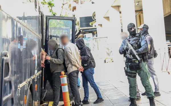 Βαριές κακουργηματικές διώξεις στους «8» της Κάτω Τιθορέας - Ασκήθηκε ποινική δίωξη για πέντε κακουργήματα