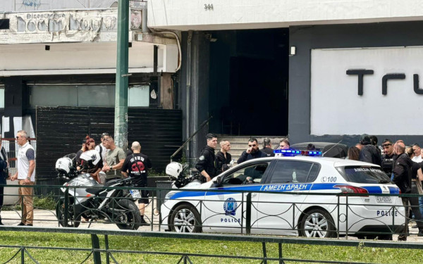 Πυροβόλησαν γυναίκα έξω από κέντρο διασκέδασης στην Καλλιθέα - Συνελήφθη ένας 58χρονος