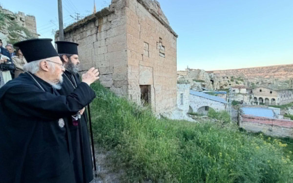 Ο Οικουμενικός Πατριάρχης Βαρθολομαίος τέλεσε Θεία Λειτουργία στην Καππαδοκία μετά από 5 και πλέον χρόνια - Δείτε βίντεο