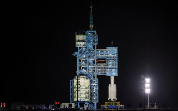 Κίνα: Ξεκίνησε η αποστολή Shenzhou-23 - Στόχος ένας αστροναύτης να παραμείνει σε τροχιά για 12 μήνες
