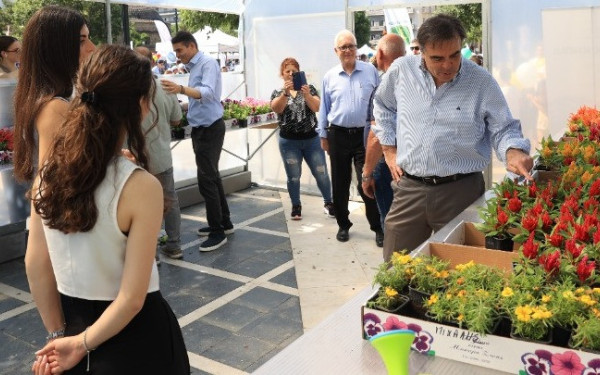 Θεσσαλονίκη- Μ. Σχοινάς: «Οι λαϊκές αγορές είναι η κοινωνία μας, είμαστε εμείς»