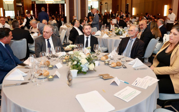 Άδωνις για Ανδρουλάκη: Ο άνθρωπος δεν κάνει για την πολιτική