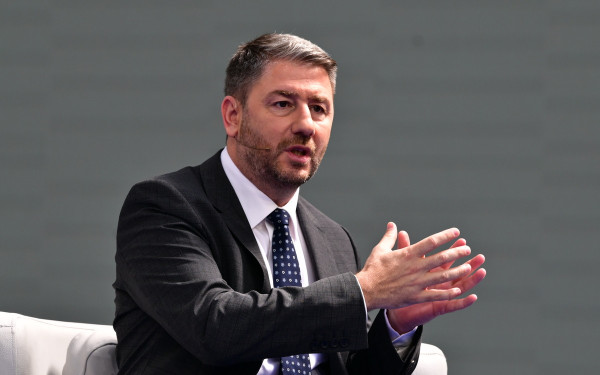 N. Ανδρουλάκης: «Καλώ τους πολίτες να μας εμπιστευτούν για να κάνει η χώρα άλμα μπροστά - Άλμα στο κενό αν παραμείνει η ΝΔΓια «κυβέρνηση σκανδάλων», συγκάλυψης ατιμωρησίας, χαρακτήρισε ο Νίκος Ανδρουλάκης τη κυβέρνηση της ΝΔ , μιλώντας νωρίτερα το πρωί σ»