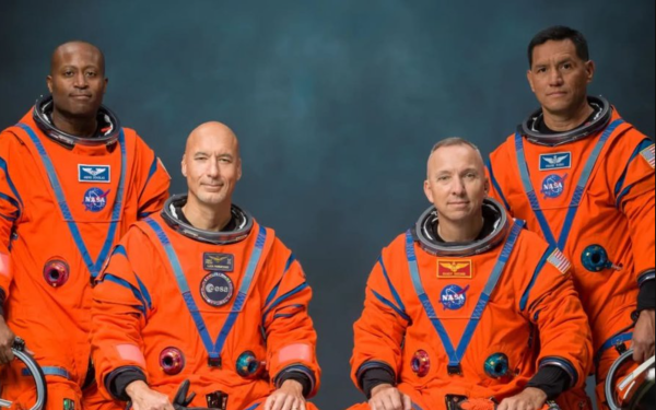 Artemis III: Αντιδράσεις για την επιλογή αποκλειστικά ανδρικού πληρώματος στη NASA