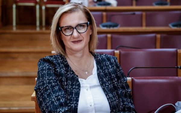 Νέα υφυπουργός Περιβάλλοντος και Ενέργειας η Μαριλένα Σούκουλη - Βιλιάλη
