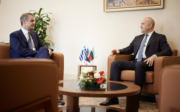 Συνάντηση Μητσοτάκη - Ράντεφ στη Σόφια: Ενέργεια, άμυνα και υδάτινοι πόροι στο επίκεντρο