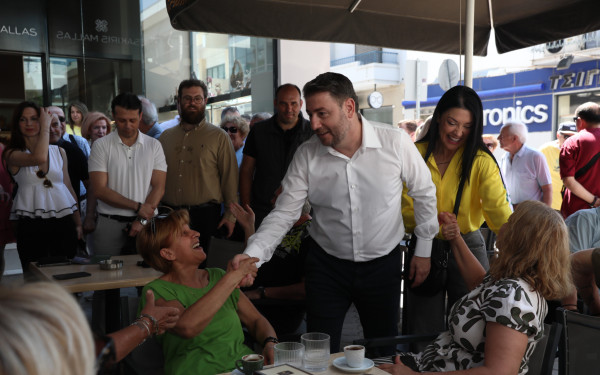 ΠΑΣΟΚ-ΚΙΝΑΛ: Εξορμήσεις «γειτονιά- γειτονιά», «χωριό- χωριό» και κάλεσμα συστράτευσης και πανστρατιάς