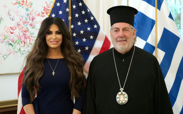 Κίμπερλι Γκίλφοϊλ: Συναντήθηκε με τον Αρχιεπίσκοπο Θυατείρων και Μεγάλης Βρετανίας Νικήτα