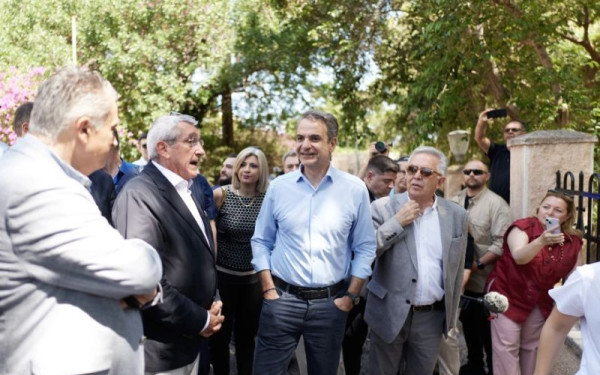 Μητσοτάκης από τη Ρόδο: Καλύτερα από τις προβλέψεις εξελίσσεται η φετινή τουριστική σεζόν