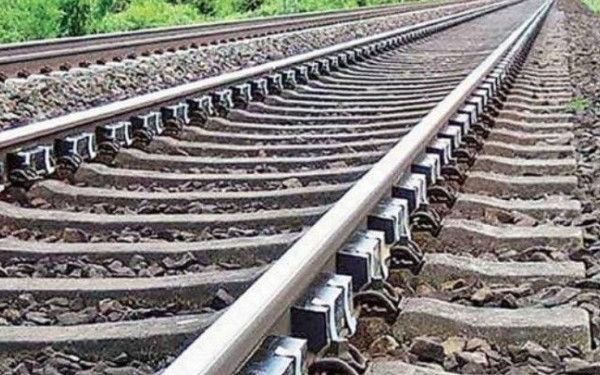 Σιδηροδρομικό ατύχημα στη Γερμανία: Δυο βαγόνια έπεσαν από γ'εφυρα στο Μόναχο
