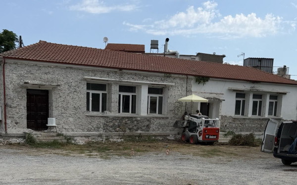 Δήμος Δίου-Ολύμπου: Ξεκίνησε η κατασκευή νέου νηπιαγωγείου δίπλα στο παλιό δημοτικό σχολείο Πλαταμώνα