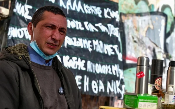 Τέλος η απεργία πείνας του Αριστοτέλη Χαντζή για τα Προσφυγικά (βίντεο)