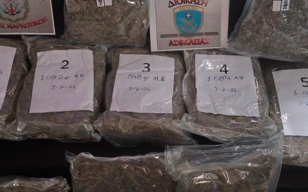 Γέμισαν το καράβι με... ναρκωτικά - Εντοπίστηκαν πάνω από 10,5 κιλά κάνναβης σε πλοίο για Δωδεκάνησα