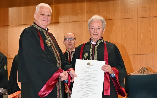 Επίτιμος διδάκτορας του Πανεπιστημίου Μακεδονίας αναγορεύθηκε ο Χαρίλαος Αλαμάνος