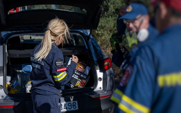 Θεσσαλονίκη: Εθελοντές της Humanity Greece δίπλα στους ανθρώπους της πρώτης γραμμής στις διαδοχικές πυρκαγιές
