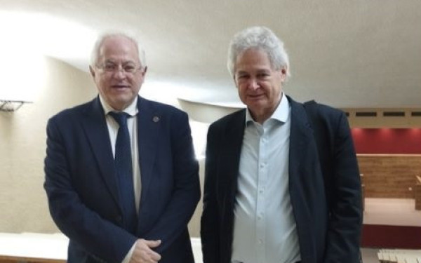 Επίτιμος διδάκτορας της Νομικής ΑΠΘ ο πρόεδρος της Επιτροπής Διεθνούς Δικαίου των Ηνωμένων Εθνών