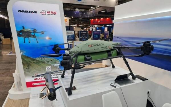 KERVEROS: Το πρώτο ελληνικό μαχητικό drone ολοκλήρωσε επιτυχείς βολές με αντιαρματικούς πυραύλους