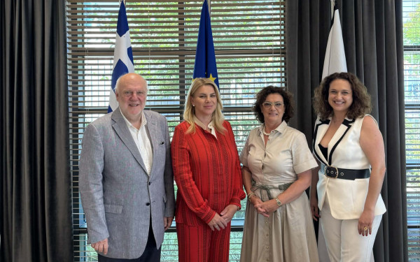 ΣΒΕ: Nα προχωρήσει γρήγορα η επέκταση του έκτου προβλήτα στο λιμάνι της Θεσσαλονίκης