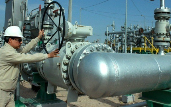 «Kλείνει» τις στρόφιγγες ο ΟΠΕΚ - Συζητά μεγάλες μειώσεις στην παραγωγή πετρελαίου