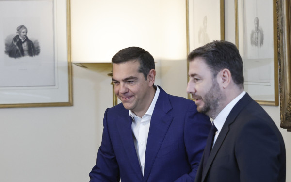 «Καύσωνας» σε Χαριλάου Τρικούπη και Αμαλίας - Ανδρουλάκης και Τσίπρας προετοιμάζονται για ΔΕΘ και κάλπες