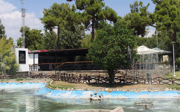 Θεσσαλονίκη: Ξαναζωντανεύει το Πεδίον του Άρεως - Άνοιξε μετά από χρόνια το αναψυκτήριο (βίντεο)