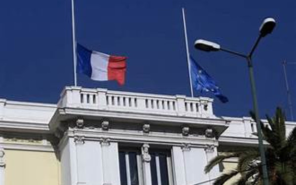 Συναγερμός στην Αθήνα: Απειλητικό τηλεφώνημα για βόμβα στη γαλλική πρεσβεία - Κλειστή η Ακαδημίας