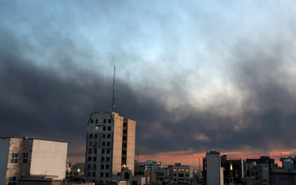 Νέο σφυροκόπημα των ΗΠΑ στο Ιράν για 11η νύχτα: Στόχος η Τεχεράνη - Βομβαρδισμοί και «λουκέτο» στη ναυσιπλοΐα στο Στενό του Ορμούζ
