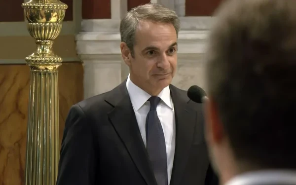 Ο επικήδειος Μητσοτάκη για τον Γιάννη Βαρβιτσιώτη: Ήταν παρών σε κάθε μάχη, όποτε χρειάστηκε