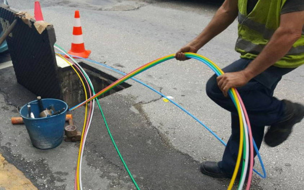Δήμος Χαλκηδόνος: Μπαίνει σε νέα ψηφιακή εποχή, με την εγκατάσταση δικτύου οπτικών ινών