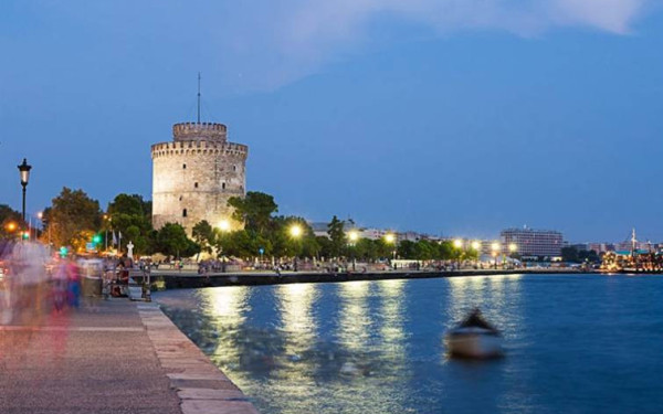 Θεσσαλονίκη: Προβλήματα ηλεκτροφωτισμού στη Λεωφόρο Νίκης