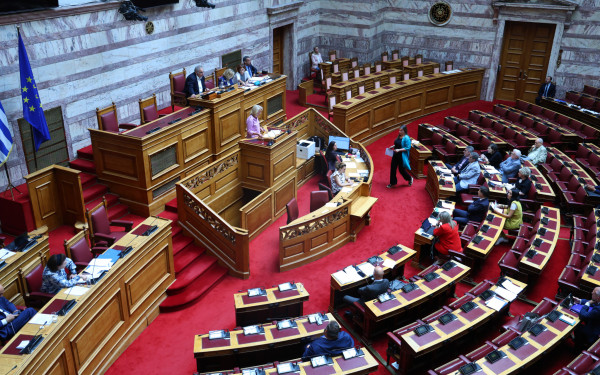 Βουλή: Ψηφίστηκε το νομοσχέδιο για την πολιτιστική κληρονομιά