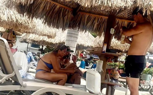 Κολομβία: Σάλος με υπουργό που πήγε παραλία λίγες ημέρες μετά τον φονικό σεισμό (βίντεο)