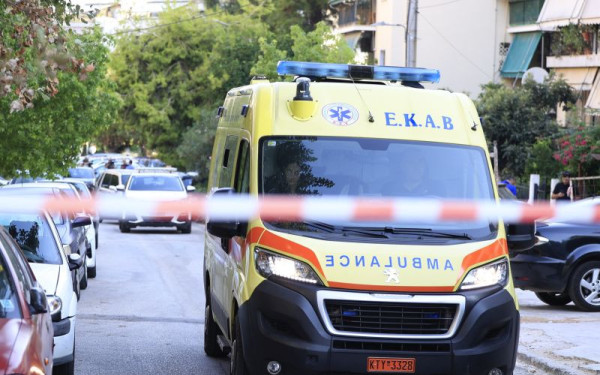 Νέα Σμύρνη: Γυναικοκτονία και αυτοκτονία δείχνουν τα στοιχεία - Έστησε καρτέρι στην 45χρονη έξω από την πολυκατοικία (βίντεο)
