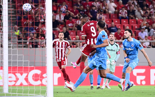 Super League: Στο 82' λυτρώθηκε ο Ολυμπιακός