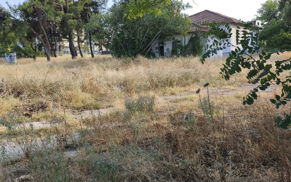 Θεσσαλονίκη: Δύο ανενεργά στρατιωτικά οικόπεδα για πάρκινγκ στα ανατολικά