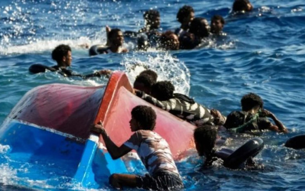 Τραγωδία στη Μεσόγειο: Στους 12 οι νεκροί από ναυάγιο ανοιχτά της Τυνησίας - Δύο αγνοούμενοι (βίντεο)