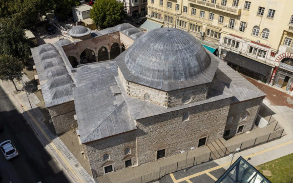 Θεσσαλονίκη - Στο Αλκαζάρ ο Κυριάκος Μητσοτάκης – Ξεναγήθηκε στο τέμενος Χαμζά Μπέη