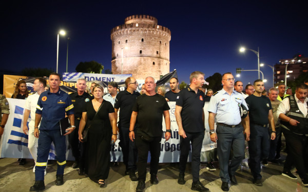 Θεσσαλονίκη: Στους δρόμους οι ένστολοι ενόψει της 90ης ΔΕΘ