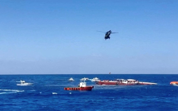 Πολύνεκρη ναυτική τραγωδία στην Κερύνεια: Στο «μικροσκόπιο» οι ευθύνες - Υπό κράτηση ο καπετάνιος και το πλήρωμα (βίντεο)
