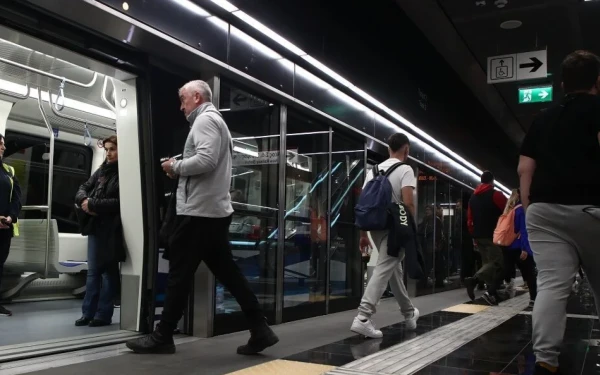 Θεσσαλονίκη: 53χρονος υπέστη ανακοπή στον σταθμό Μετρό «Σιντριβάνι» - Σωτήρια η επέμβαση ΕΚΑΒ και πολιτών