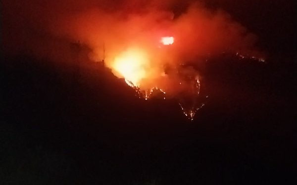 Δασική πυρκαγιά στη Βασιλίτσα Κόνιτσας σε δύσβατο σημείο