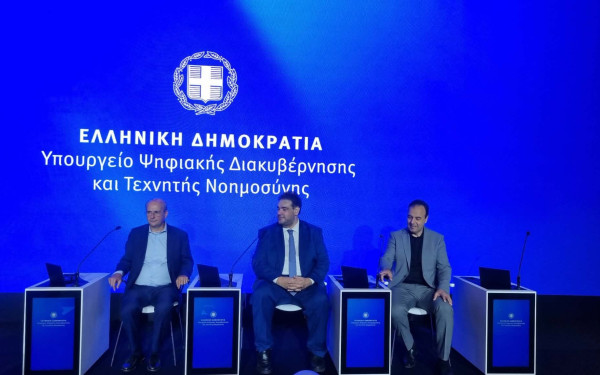 Θ. Λιβάνιος: «Ο πολίτης παύει να είναι κλητήρας του δημοσίου»