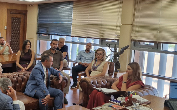 Δράμα: Συνάντηση Ζαχαράκη με τον δήμαρχο Γ.Παπαδόπουλο - Συζήτηση για ζητήματα της εκπαιδευτικής κοινότητας