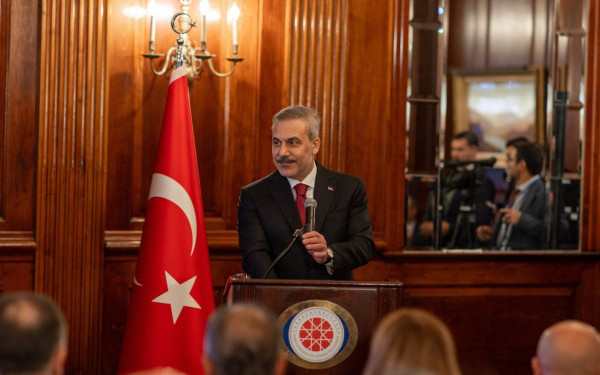 Φιντάν: Αναμένουμε από τις ΗΠΑ να πιέσουν το Ισραήλ για να τερματίσει τις πολιτικές του που βλάπτουν την παγκόσμια ειρήνη