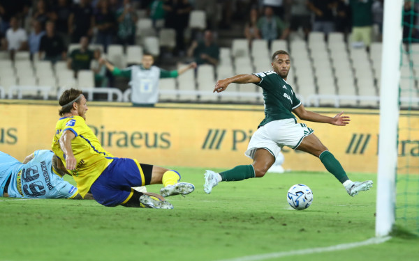 Super League: Τέταρτη νίκη και κορυφή για τον Παναθηναϊκό (βίντεο)